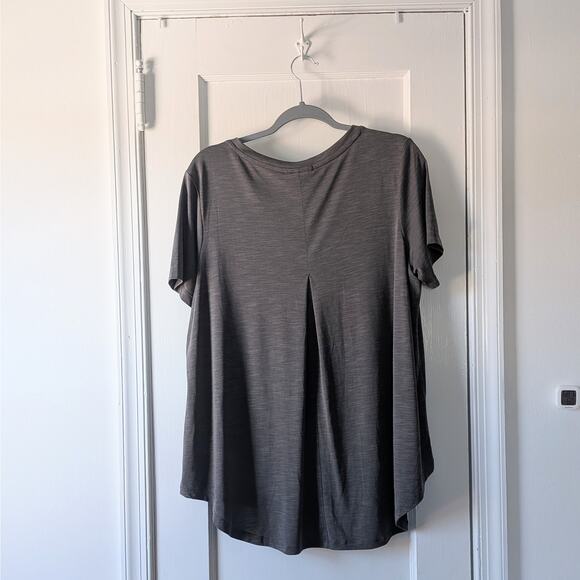 Mod Ref Essentials V-neck Dark Gray T-Shirt Sz. XL - Picture 4 of 9